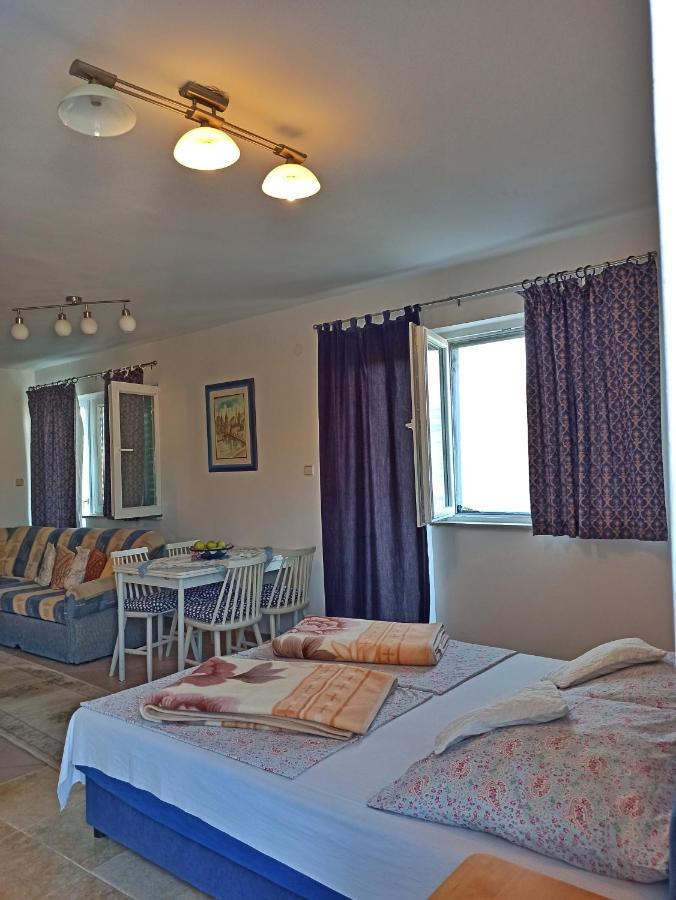 Apartments Vejo Корчула Екстер'єр фото