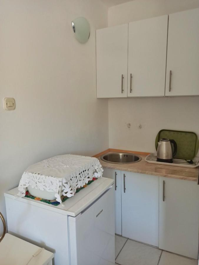Apartments Vejo Корчула Екстер'єр фото