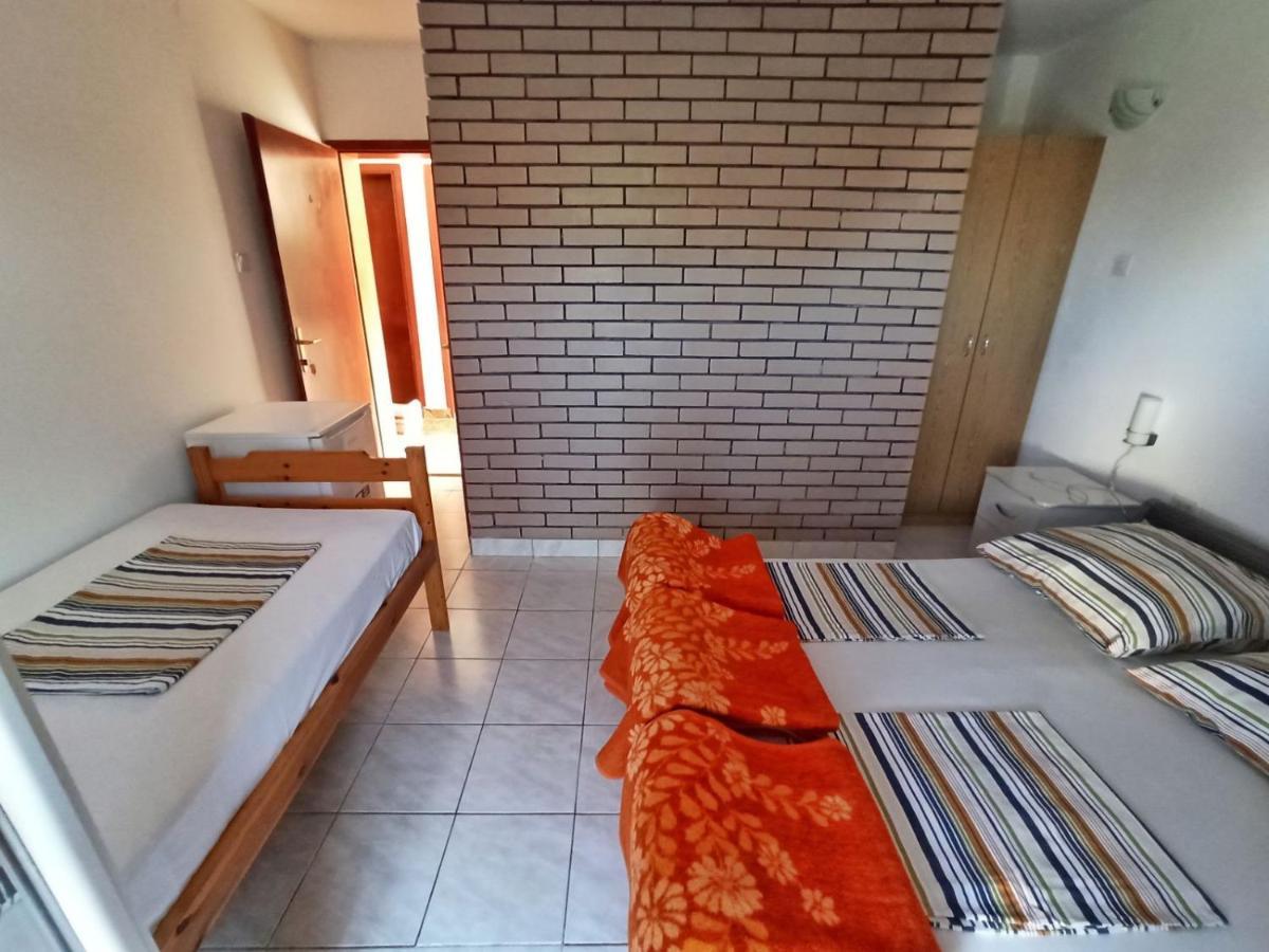 Apartments Vejo Корчула Екстер'єр фото