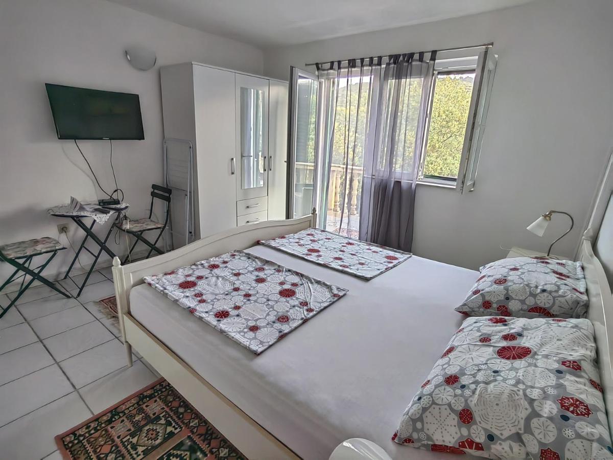 Apartments Vejo Корчула Екстер'єр фото