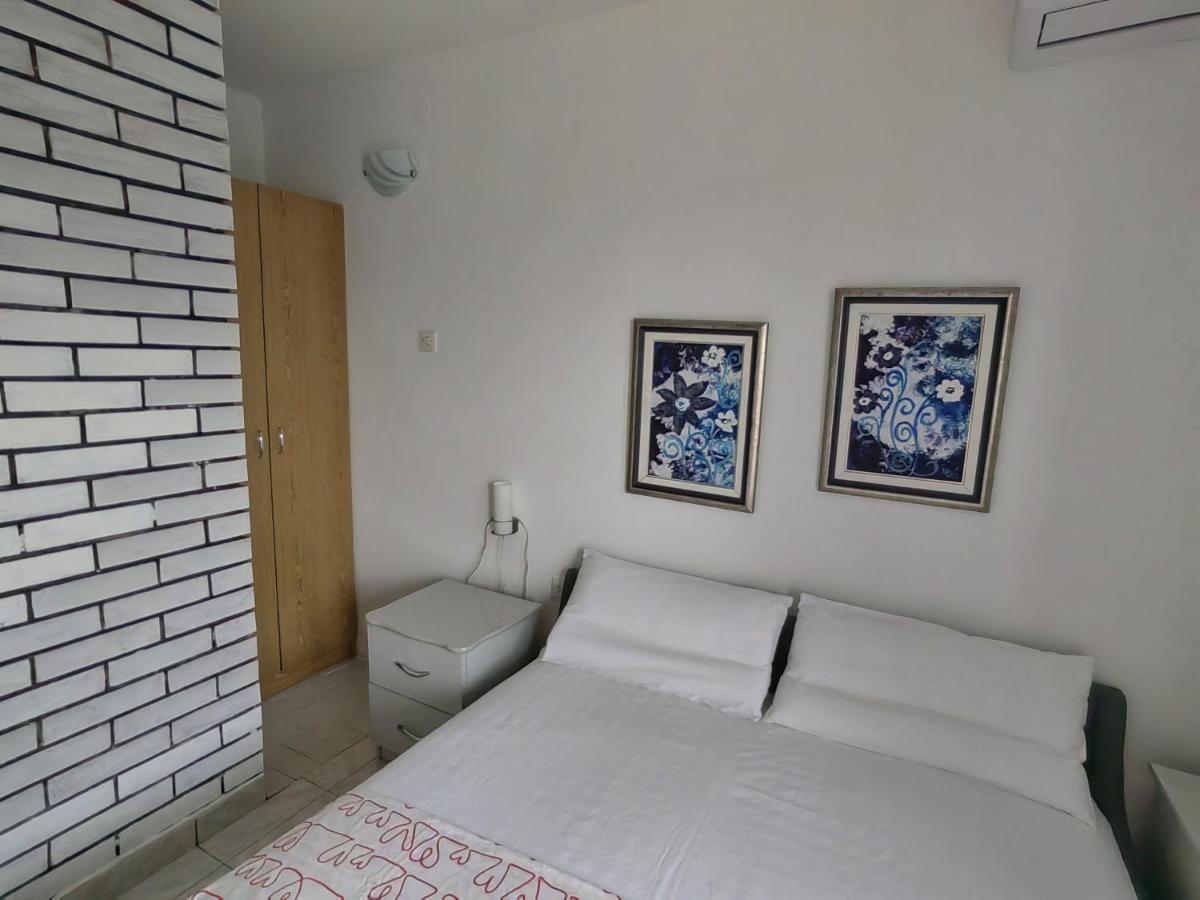 Apartments Vejo Корчула Екстер'єр фото